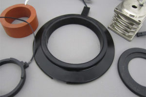 Encapsulating of Wound-Copper Coils for the Electronics Industry 